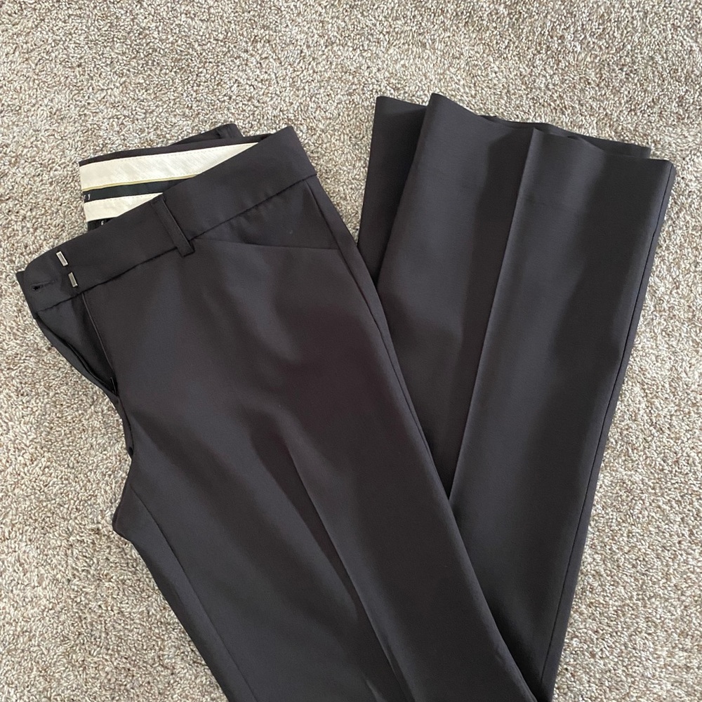 Theory bootleg dress pant. EUC charcoal color